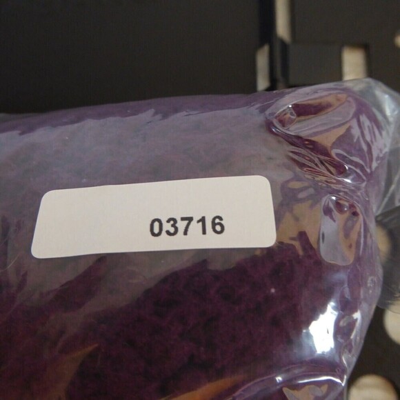 Victoria Secret Hoodie Women Extra Small Pink Pull Over Sweater Deep Pile Fleece - Picture 8 of 8